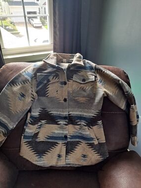 Pulse Southwestern Print Button-Up in Beige, Blue, and Charcoal